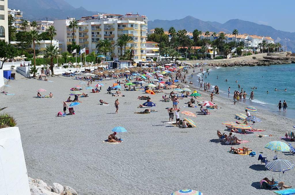 Apartamento Toboso Lena Nerja Exteriör bild